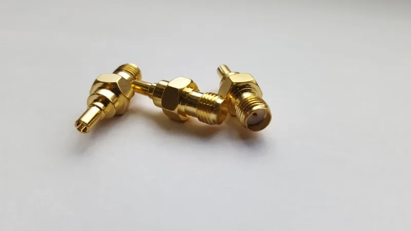 Переходник жёсткий CRC9-SMA female (411) Переходник жёсткий CRC9-SMA female (411)