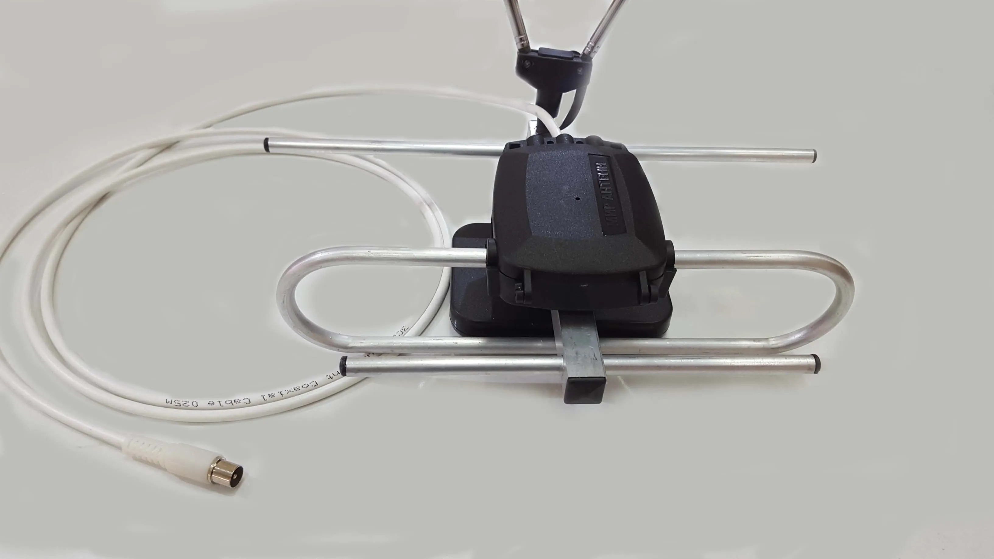 Антенна комнатная всеволновая пассивная EXTRA U